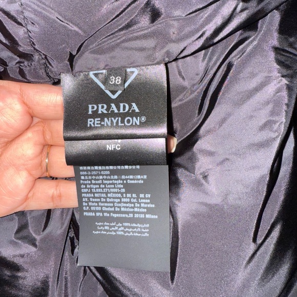 Prada Black Puffer Jacket - Picture 14 of 14